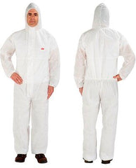 Medium 3M Disposable Protective Coverall White Type 5/6 (4515) (4515-W-M)