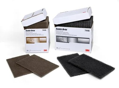 3M Scotch-Brite Industrial Heavy Duty Hand Pad 7440 Tan Grade Aluminium Oxide Medium 230mm x 150mm (61500301017)