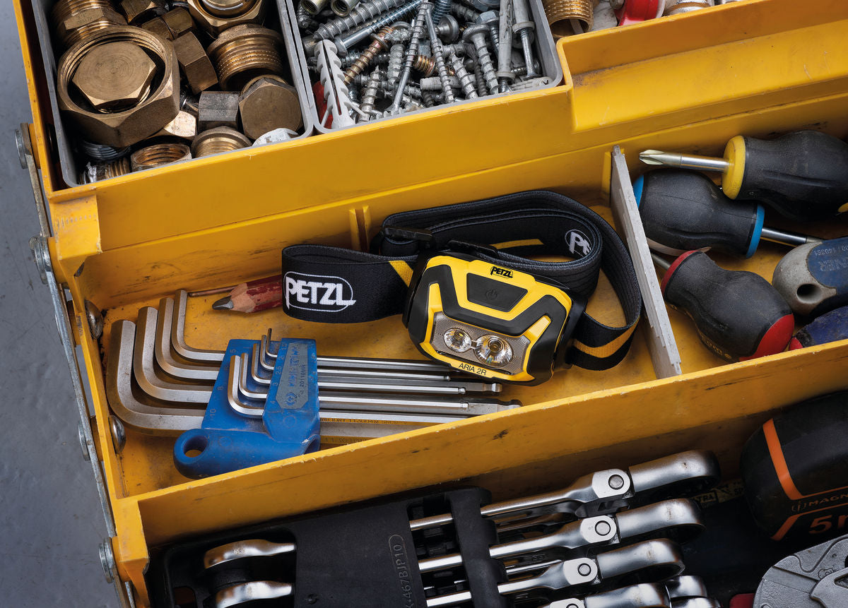 Petzl ARIA 2R Headlamp 600 Lumens Rechargeable (E071AA00)
