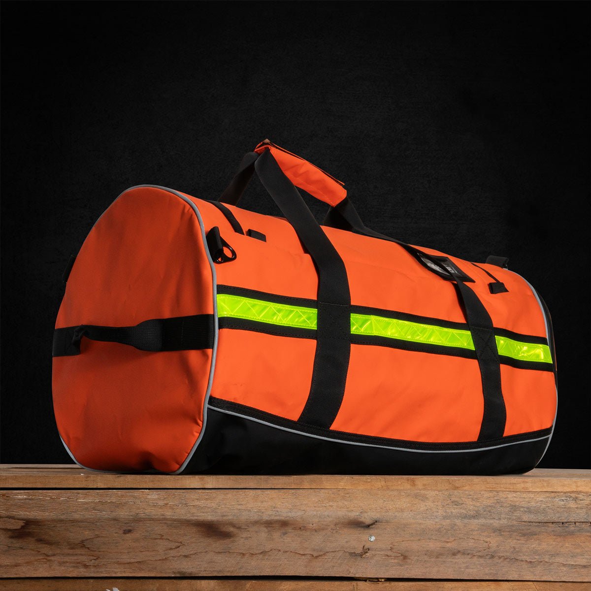 Rugged Xtremes Offshore Duffle With Backpack Straps