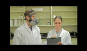 3M™ FF-400 Respirator Training: Chapter 1 - Donning